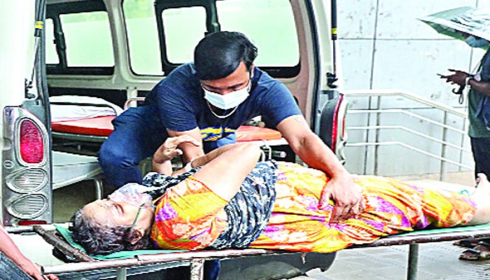ঠাঁই মিলছে না, শয্যা বাড়ল সোহরাওয়ার্দী হাসপাতালে