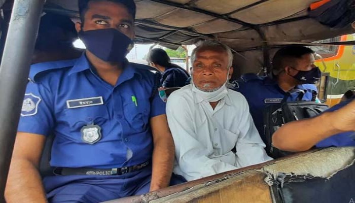 মোংলায় মেয়েকে ধর্ষণের অভিযোগে বাবা গ্রেফতার