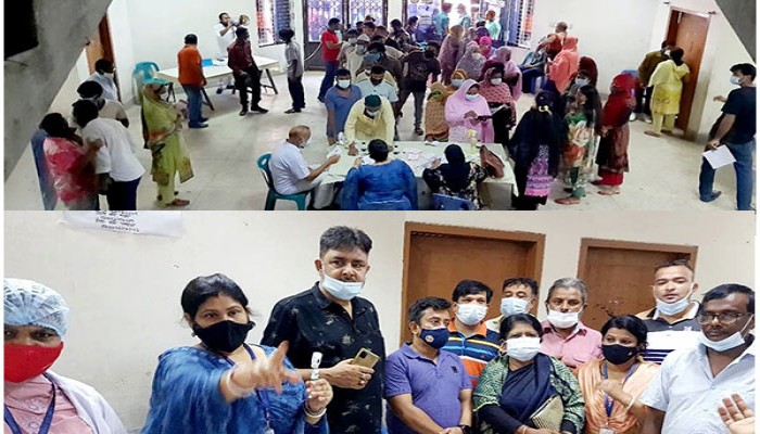 রাজধানীসহ সারাদেশে চলছে গণটিকাদান কার্যক্রম, ডোজ প্রত্যাশীদের দীর্ঘলাইন