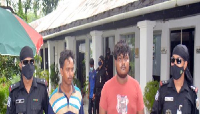 প্রায় চার কেজি হেরোইনসহ দুই মাদক ব্যবসায়ী গ্রেফতার