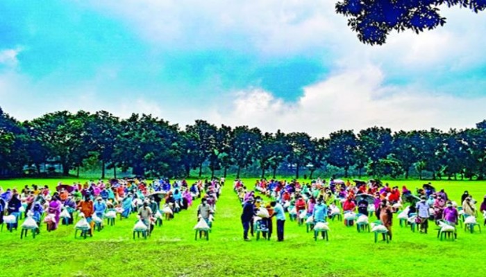 সিরাজগঞ্জ ও পাবনার ৬০০০ পরিবারের মুখে হাসি