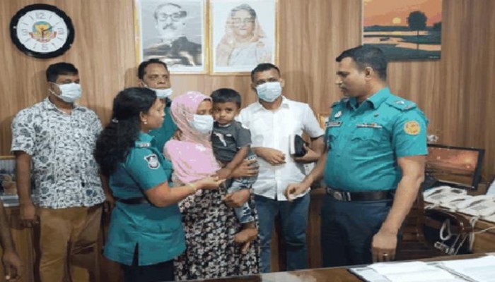 কদমতলী থেকে অপহৃত শিশু মানিকগঞ্জে উদ্ধার