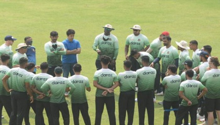 টি-২০ বিশ্বকাপ: উদ্বোধনী দিনে মাঠে নামবে বাংলাদেশ
