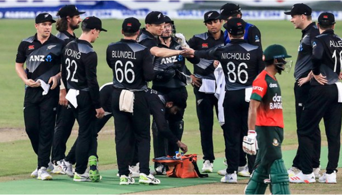জয় দিয়ে সিরিজে ফিরলো কিউইরা