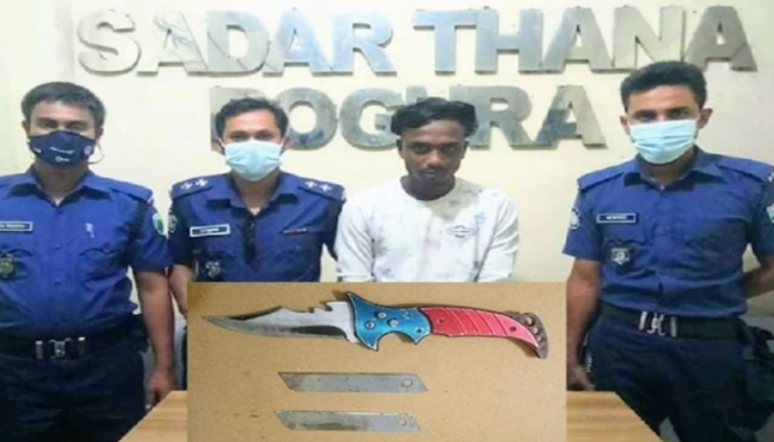 বগুড়ায় বার্মিজ চাকুসহ যুবক গ্রেফতার