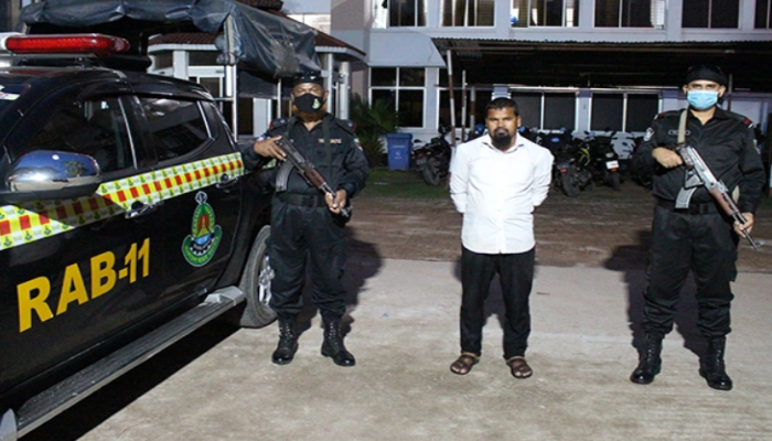 সিদ্ধিরগঞ্জে ভেজাল খাদ্য সামগ্রীসহ গ্রেফতার ১