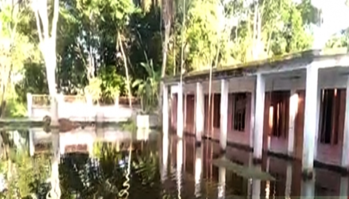 শরীয়তপুরে ৫৩ শিক্ষা প্রতিষ্ঠানে বন্যার পানি!