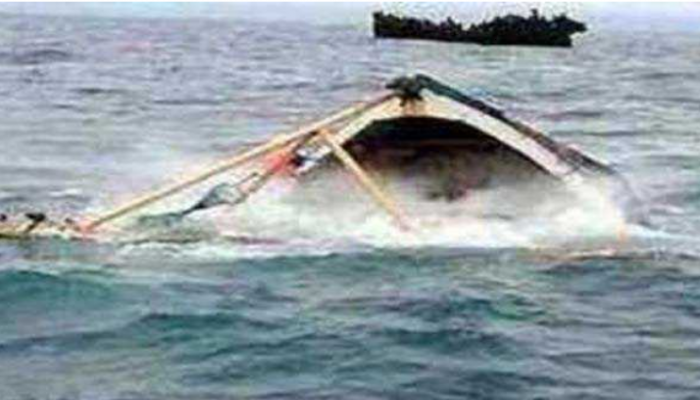গভীর সাগরে ফিশিংবোট ডুবি, ভোলার ৮ জেলে নিখোঁজ
