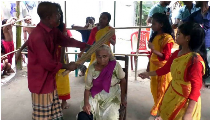 নাচগান ঝাড়ফুঁক দিয়ে প্যারালাইসিস চিকিৎসা