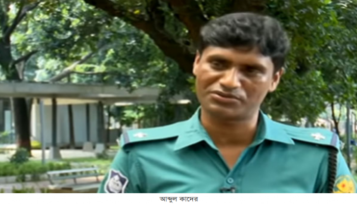 ৩ হাজার মুঠোফোন উদ্ধারের পর ফেরত দিয়েছেন এএসআই কাদের
