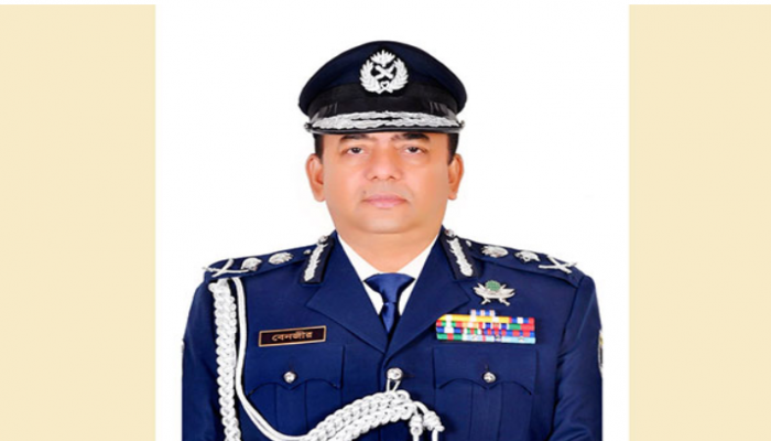 ফেসবুক ইউটিউব মনিটরিং করতে মাঠ পুলিশকে নির্দেশ আইজিপিরফেসবুক ইউটিউব মনিটরিং করতে মাঠ পুলিশকে নির্দেশ আইজিপির