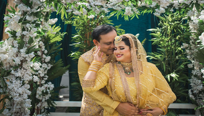 বধূবেশে নজর কাড়লেন ন্যান্সি