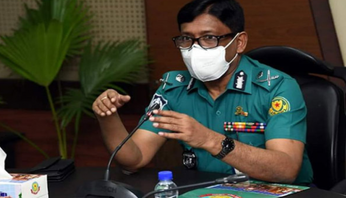 'ঢাকা শহরের অপরাধ প্রতিরোধে আরও নিরলসভাবে কাজ করতে হবে'