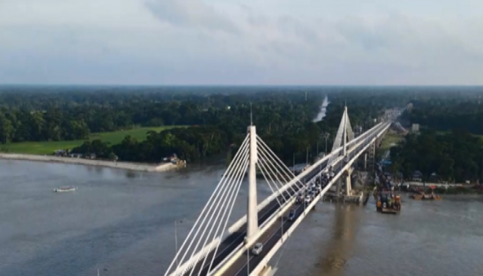 দেশের সার্বিক অর্থনীতিতে 'পায়রা সেতু' অবদান রাখবে: বিভাগীয় কমিশনার