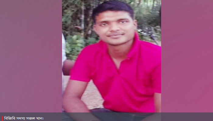 অভিনব কায়দায় স্ত্রী ও শ্বশুর-শাশুড়িকে কুপিয়ে আহত