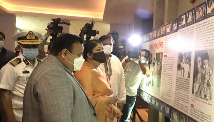 ‘বাংলাদেশ : উন্নয়নের এক যুগ’ বিশেষ চিত্র প্রদর্শনী শুরু