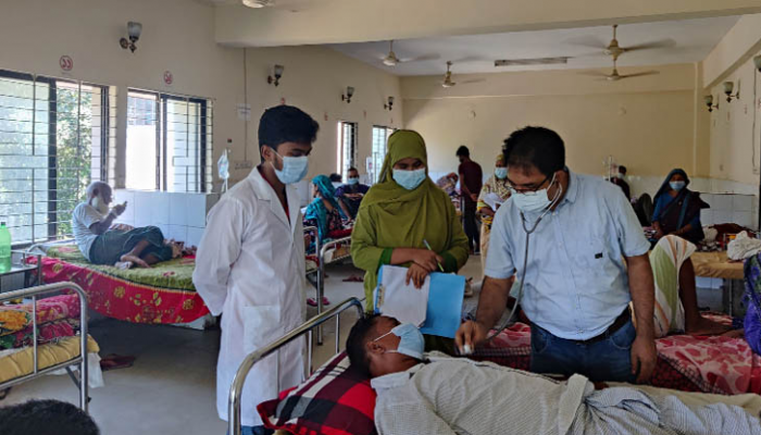দিনাজপুরের খানসামায় বেড়েছে জ্বরের প্রকোপ