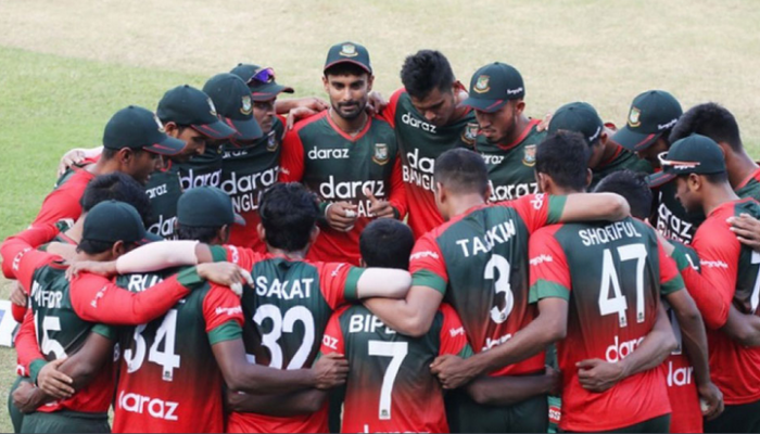 বিশ্বকাপ অভিযানে রাতেই ঢাকা ছাড়ছে বাংলাদেশ দল