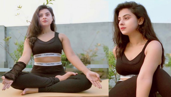 ফিট থাকতে যোগব্যায়ামে ব্যস্ত বুবলী