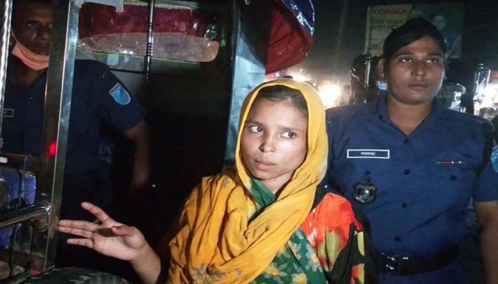চালককে মিষ্টি খাইয়ে ইজিবাইক ছিনতাই চেষ্টা, নারীসহ আটক ২