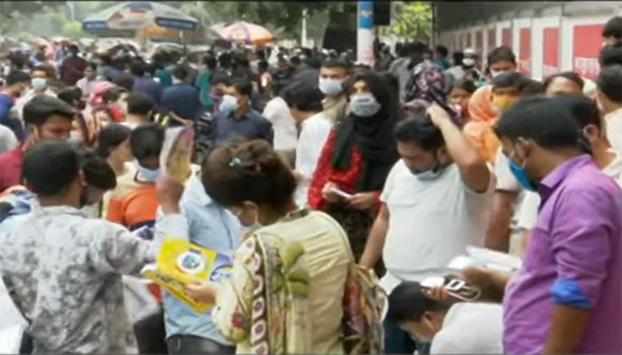 ৪০ পদের জন্য ৫০ হাজার চাকরির প্রার্থী!