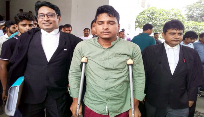 সেই রাসেলকে আরও ২০ লাখ টাকা দিল গ্রিনলাইন