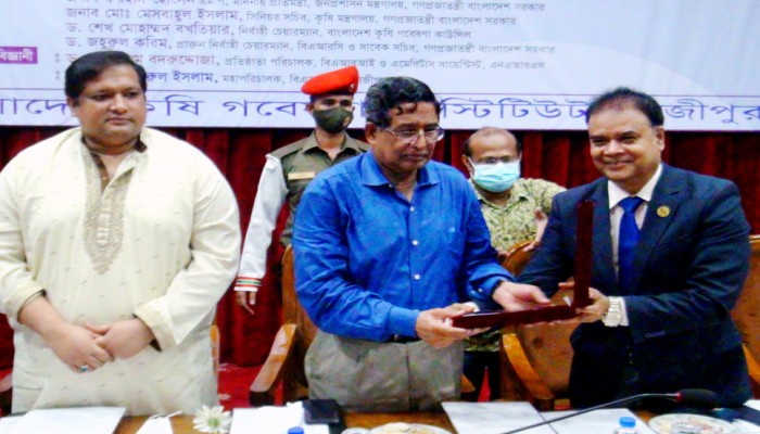 পিয়াজের দাম বাড়ার কারণ জানালেন কৃষিমন্ত্রী