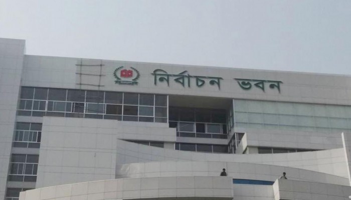 খুনোখুনি অব্যাহত বিদ্রোহীর ছড়াছড়ি