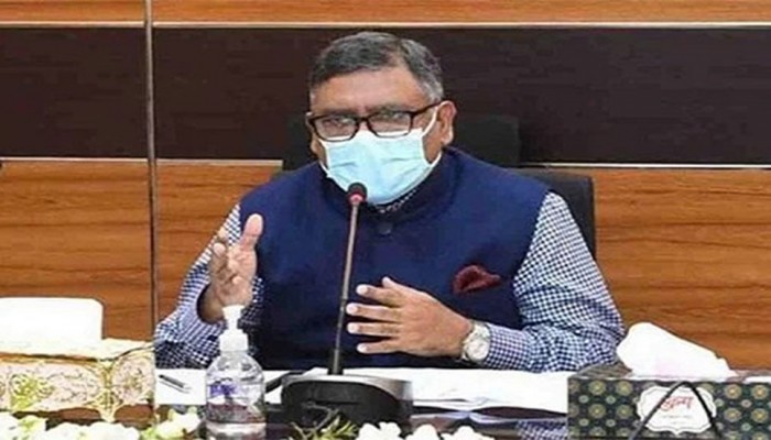 'ঝুঁকি কমাতে ১৮ বছরের বেশি বয়সের সবাইকে টিকা দেয়া হবে'