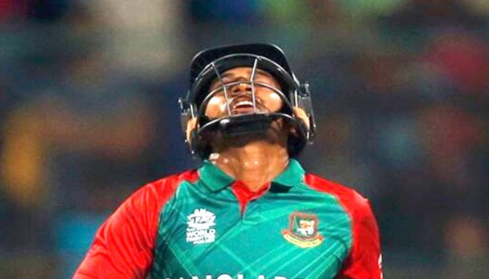 ব্যর্থতার ঘানি টেনেই চলছেন মুশফিক১১