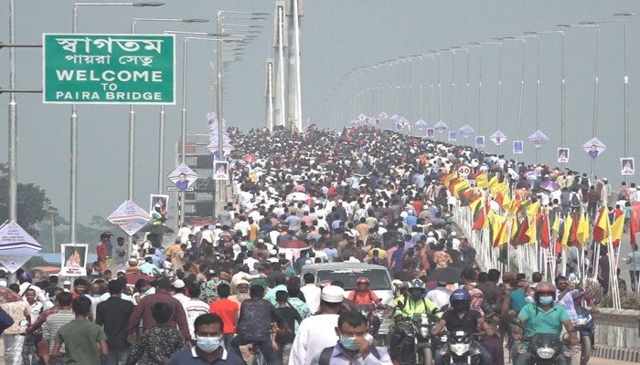 সড়ক যোগাযোগে নতুন দ্বার খুলেছে পায়রা সেতু
