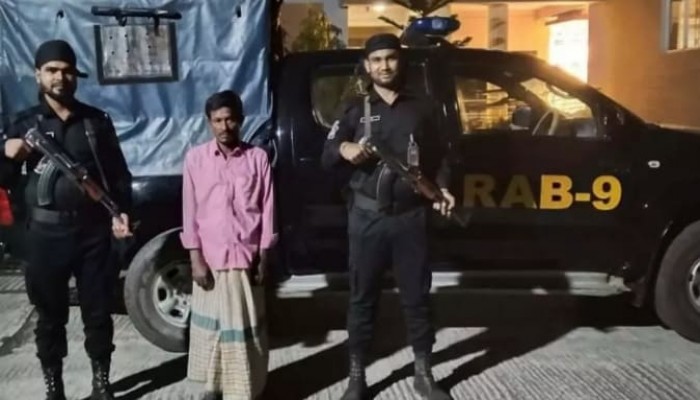 জকিগঞ্জে ১৩৯০ পিস ইয়াবাসহ ব্যবসায়ী   আলাল গ্রেপ্তা ।