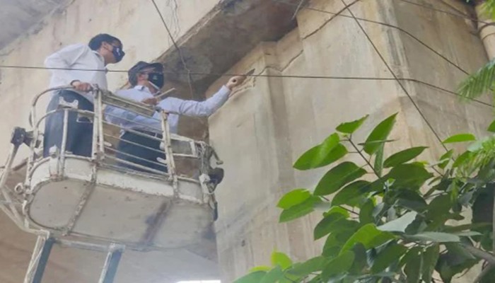 চসিকের বিশেষজ্ঞ টিম বহদ্দারহাট ফ্লাইওভারে ফাটল পাননি