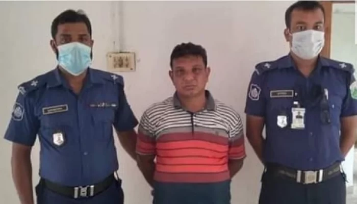 পিতাকে মারপিট করার অভিযোগে অভিযুক্ত স্কুলশিক্ষক সাময়িক বরখাস্ত