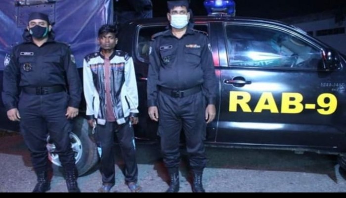 মধ্য জাফলং থেকে ১২২৮ পিস ইয়াবাসহ ব্যবসায়ী গ্রেফতার।