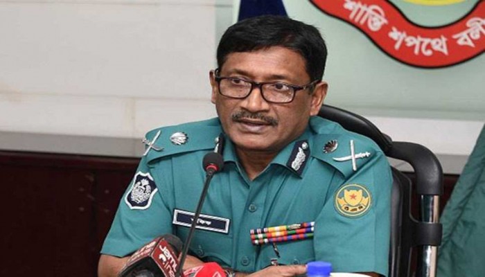 কুমিল্লার ঘটনায় পুলিশের ভূমিকা তদন্ত হওয়া উচিত : ডিএমপি কমিশনার