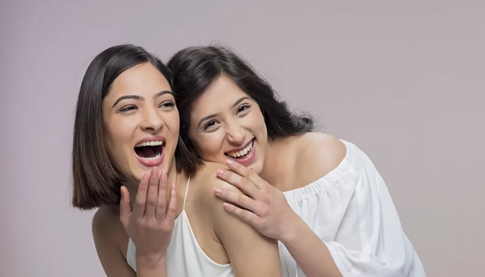 দাঁত ঝকঝকে করার প্রাকৃতিক উপায়
