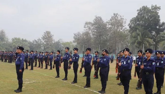 তদবির ছাড়াই পুলিশে চাকরি