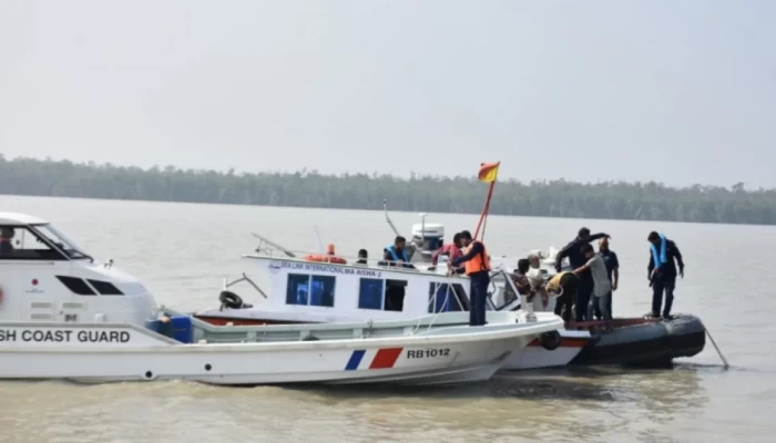 মোংলায় বাল্কহেড ডুবি, ২ জনের লাশ উদ্ধার