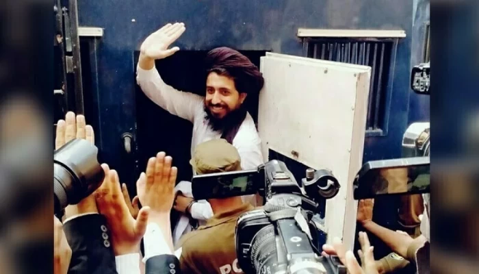 পাকিস্তান বাধ্য হলো উগ্রবাদী টিএলপির প্রধান সাদ রিজভীকে মুক্তি দিতে