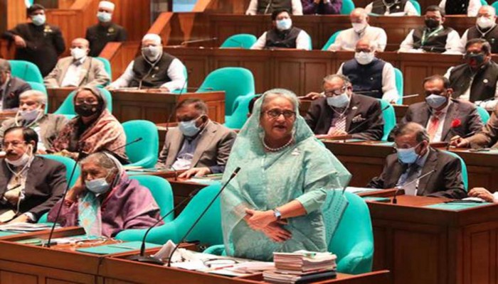 সমগ্র বিশ্বে বাংলাদেশ আজ ‘উন্নয়নের বিস্ময়’ : সংসদে প্রধানমন্ত্রী