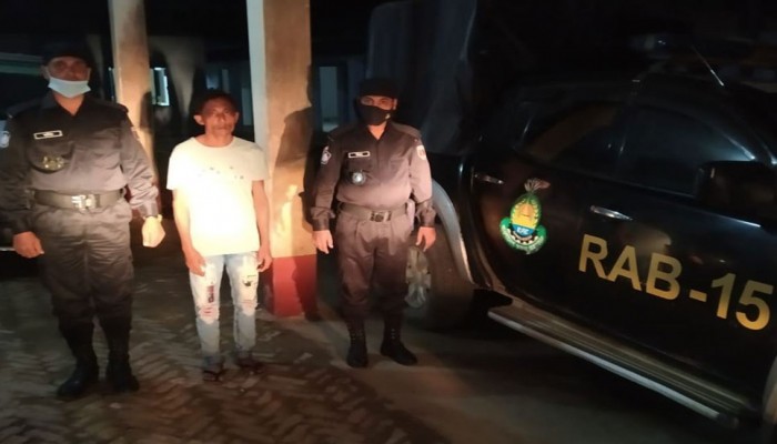টেকনাফে সাড়ে সাত হাজার পিস ইয়াবাসহ রোহিঙ্গা আটক
