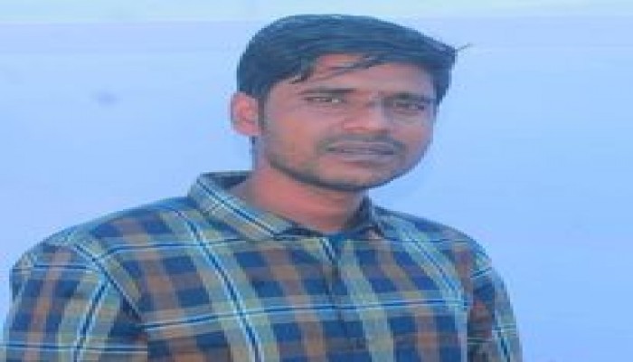 জাফলং সীমান্তে ভারতীয় ৪০ বোতল মদ ও গাঁজাসহ  নাজিম উদ্দিন আট