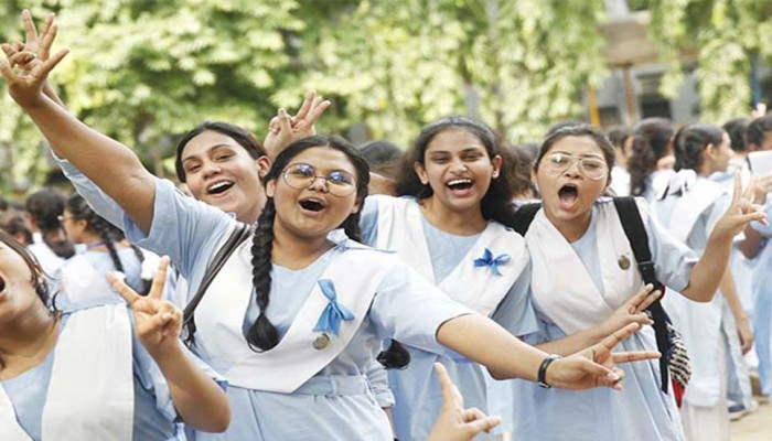এসএসসি-সমমানে পাসের হার ৯৩.৫৮ শতাংশ