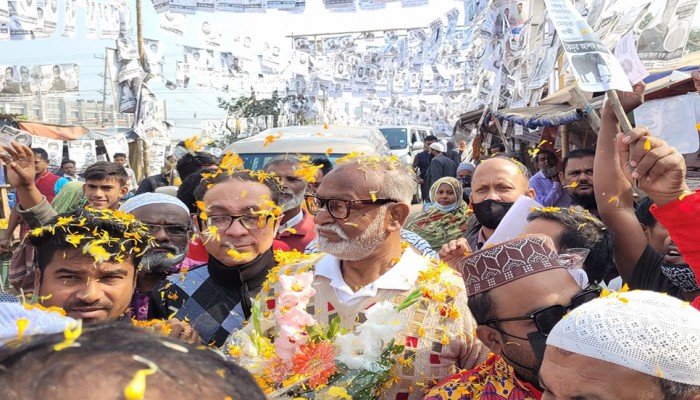 প্রধানমন্ত্রী বলেছেন, আমি জেতার মতো লোক: তৈমূর