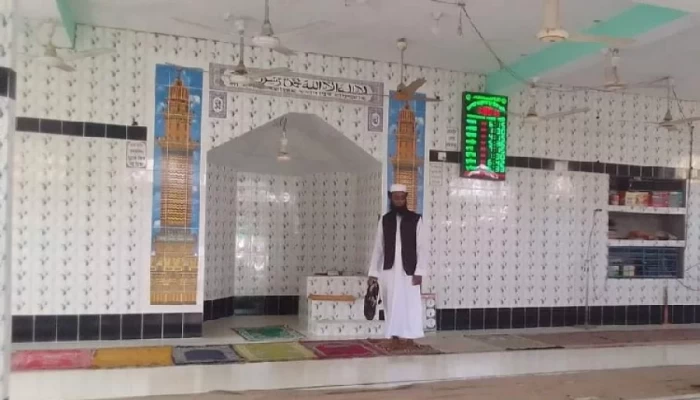 লাশ দাফনের লোক নেই বকশীগঞ্জের ৪ গ্রামে