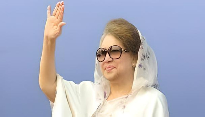 ডিসেম্বরের প্রথমে   বিদেশ যাচ্ছেন খালেদা জিয়া